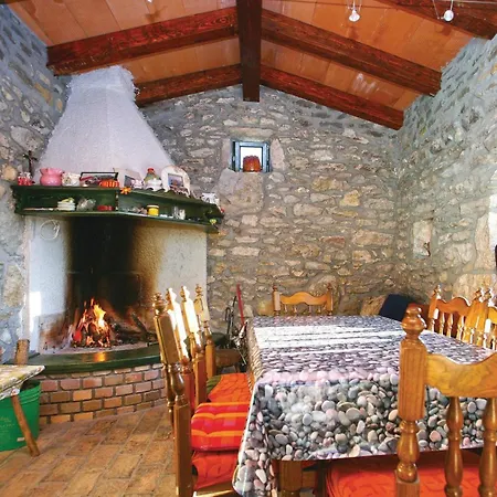 Hébergement de vacances Gorgeous Home In Potpican Potpićan